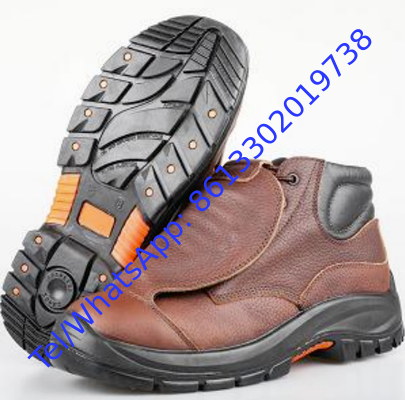 Blue Safety Boots comfortable durable protective shoes ideal for logistics maintenance and workers exposed to hazardous conditions